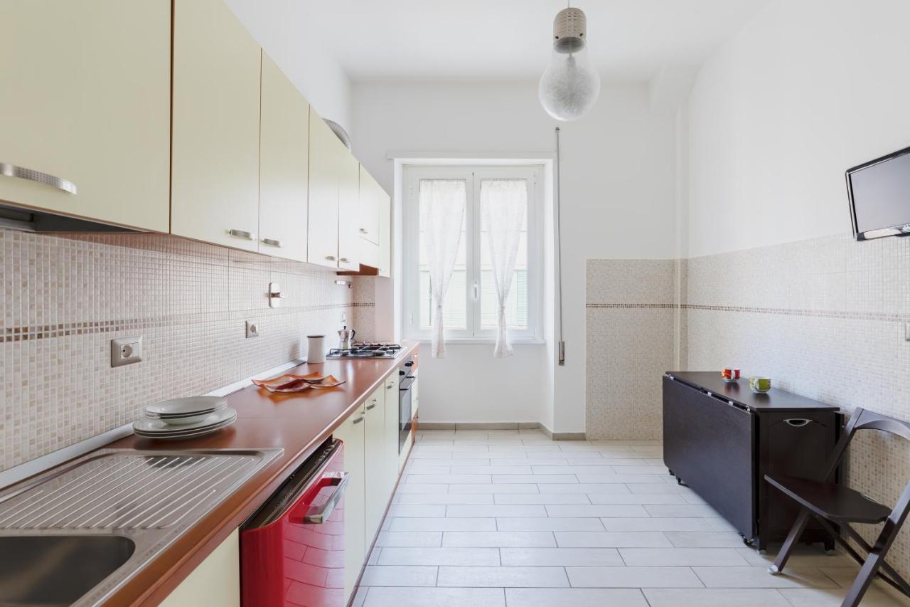Casa Flo Leilighet Roma Eksteriør bilde